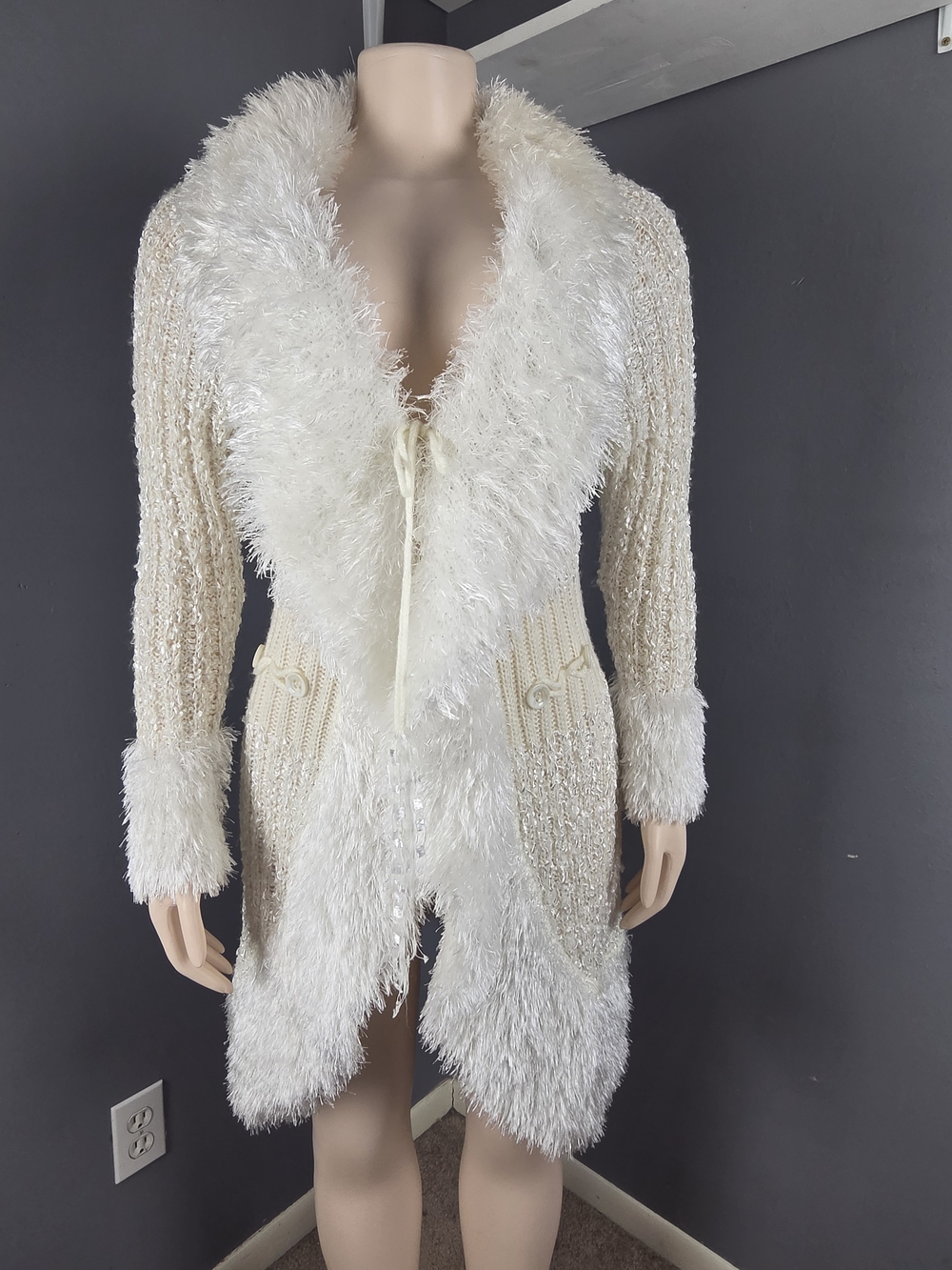 Vintage Shana K Women Shabby Ruffle Cream Knit Lace Open Chic Sweate- Size L